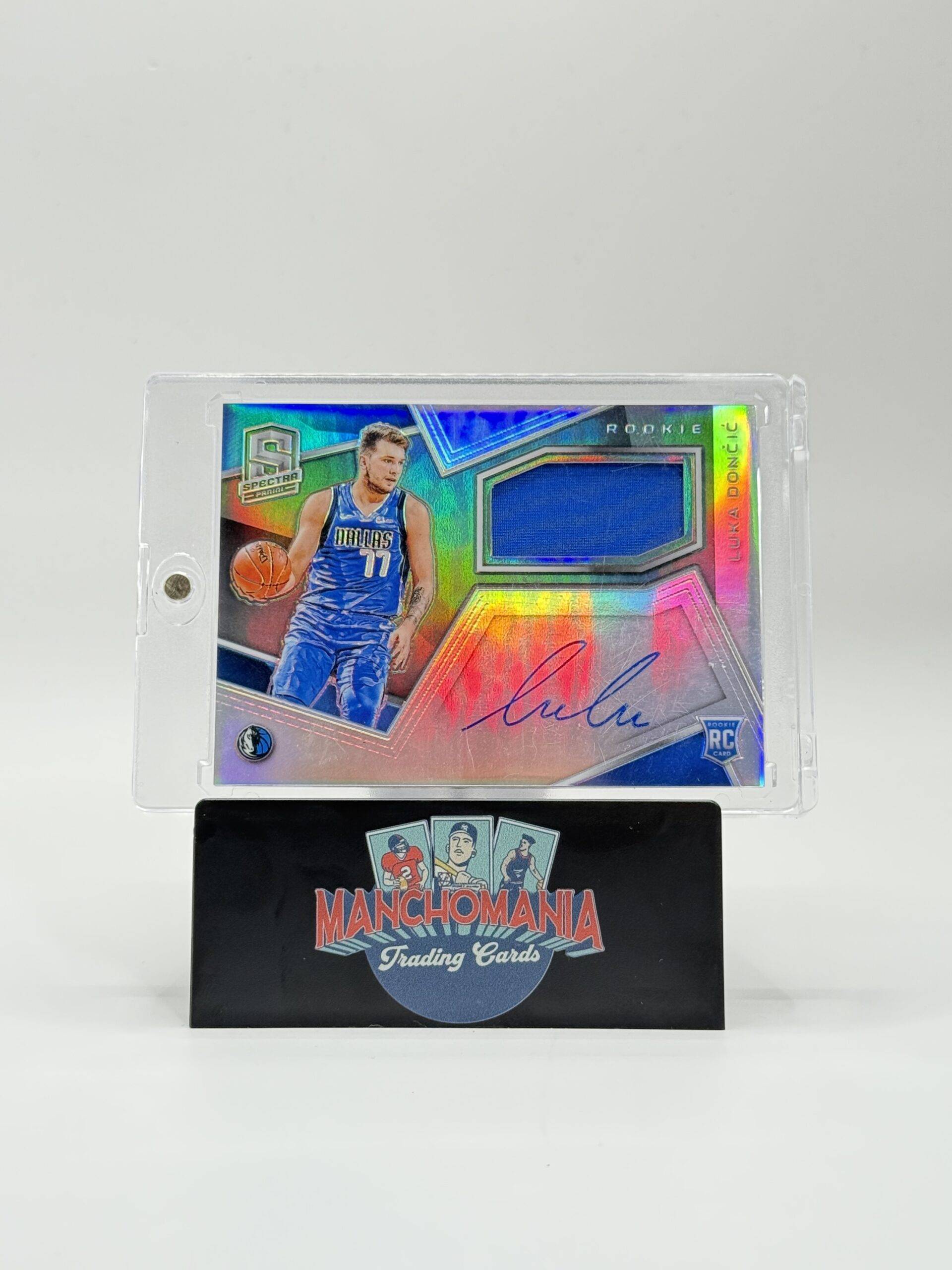 2018-19 Spectra RPA Luka Doncic RC image 0