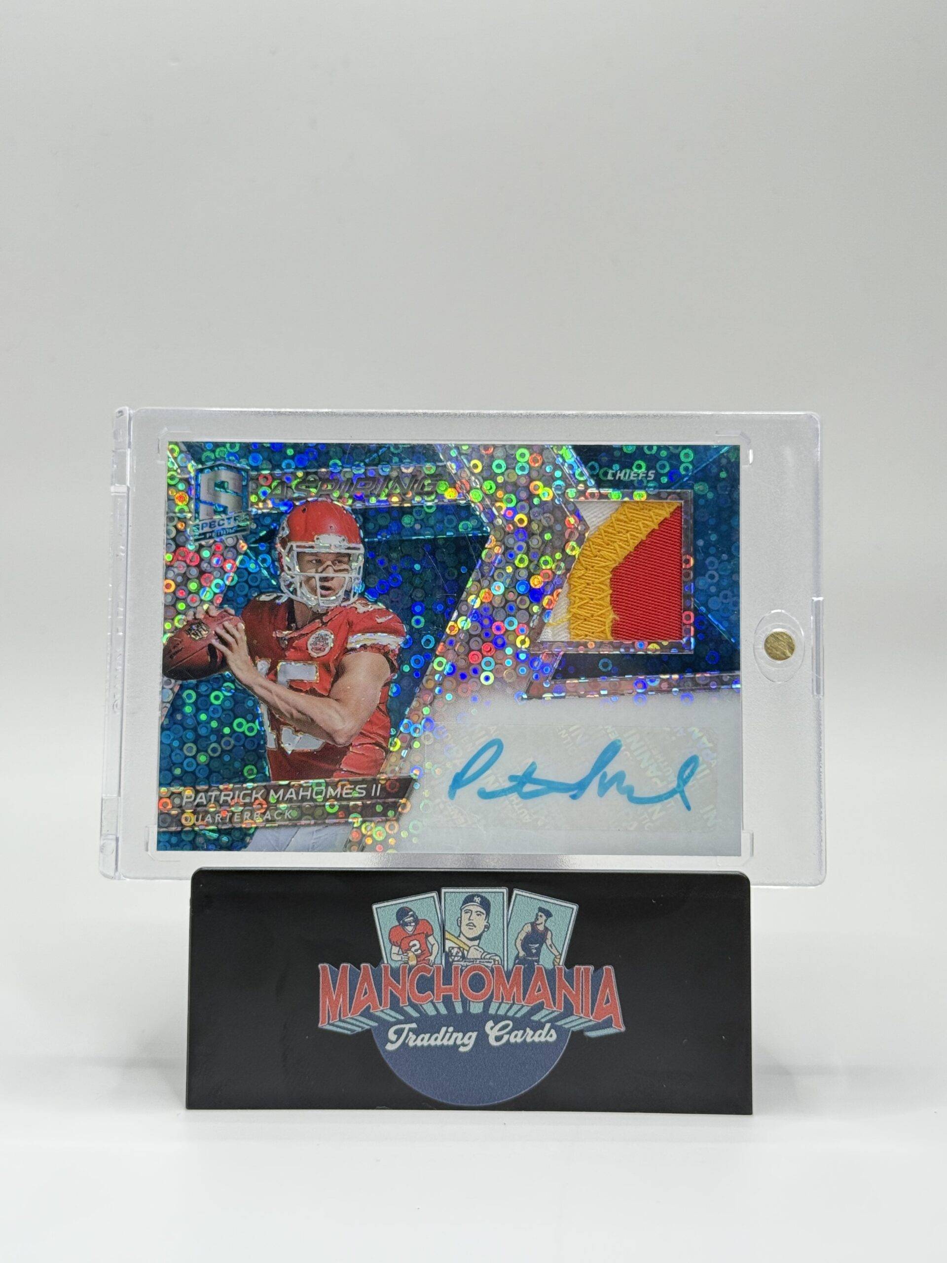 2017 Spectra Blue Disco RPA Patrick Mahomes II RC image 0